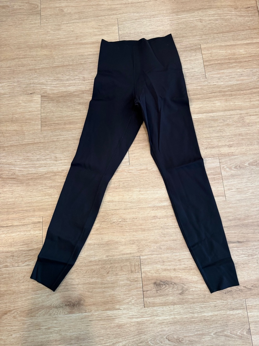 lululemon athletica Black High-Waist Leggings - compression and form fitting
